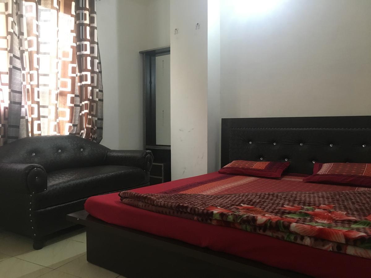 Oyo 12976 Hotel New Fiza Jammu Exterior foto